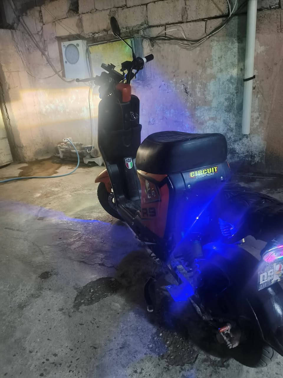 R9 مابي أي عيب شحن يطول يعني تفتر بي يمشيك ٧٠ كيلو شحنه فول سرعه ٩٩ كلشي شغال شارات بصمه سويج  سعر375وبي مجال الطيبين


**إذا كنت صاحب هذا الإعلان وتريد حذفه لأي سبب، رجاءا أرسل رسالة إلى الدعم الفني**