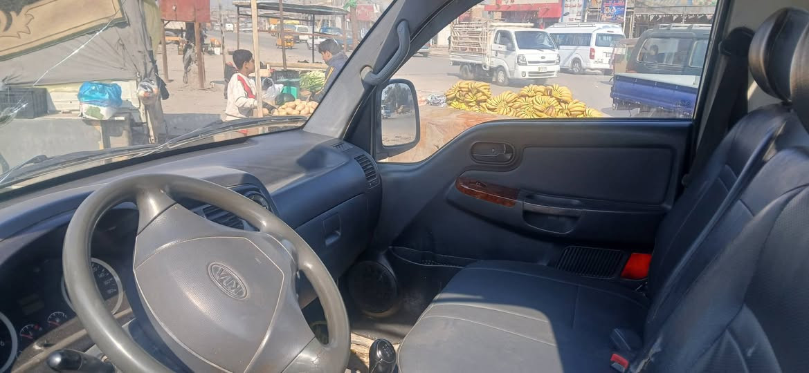 سيارة كيه 2006 البيع مكفول كفاله عامه
رقم بغداد مشوع وطي تحويل ثاني يوم 

مكان السيارة بغداد 

*********** السعر 80$ مكلف بل نشر
