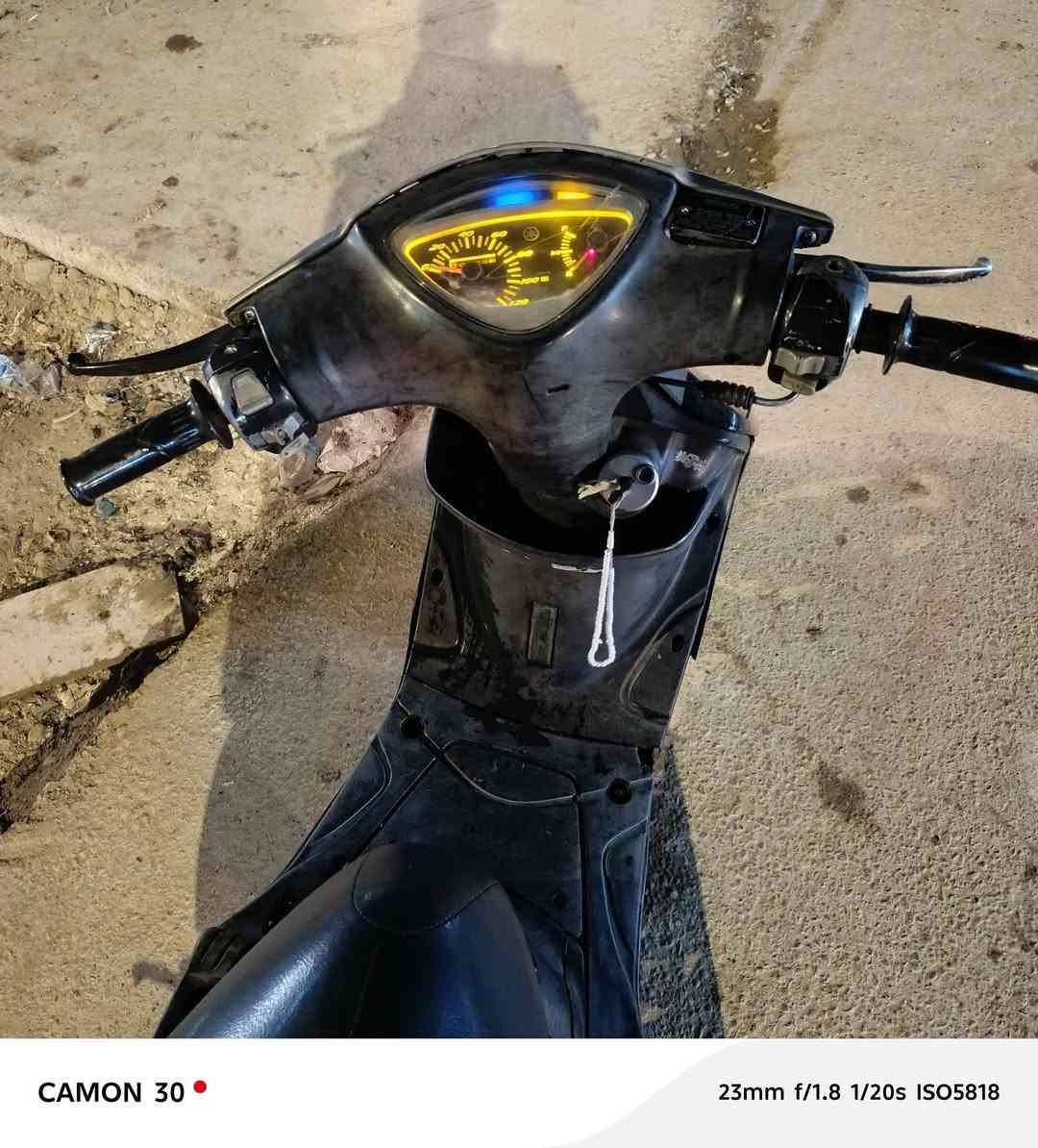 سلام عليكم درجة ماكس كفرات بلاديه مكينه مكفوله دراجه خرسه كلهه شغل عده راجز سلف يشكل مكاني بغداد ام الكبر والغزلان ***********
