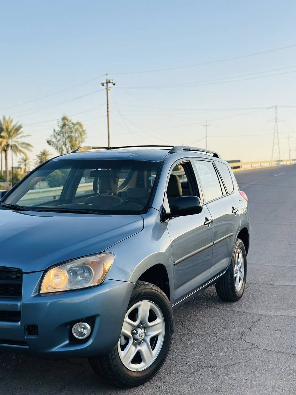 راف فور ٢٠١٠ للبيع
وارد امريكي 
كير ومحرك كفالة .
صدر جديد .
تخم تاير جديد.
محرك 2500
بيها ٣ قطع صبغ فقط بدون دواخل وبدون معجون .
رقم سليمانيه دولي تحويل ثاني يوم .
السعر ( ١١٥ ) وبيها مجال بسيط .
للاستفسار (***********)
