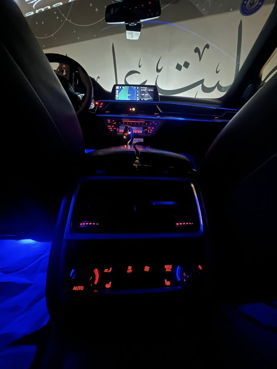 بي ام 740 سته سلندر تيربو محرك b58 
موديل 2018 
وارد امريكي حادث بنيد ومبدل نفس اللون
تبريد تدفئه الكشنات مع مساج
بيبان شفط 
خمس بردات 
كامره خلفيه
نظام تحيد المسار والتوقف الذاتي
صندوق كهرباء مع حركه القدم 
نظام ترحيب
شحن تلفون واير ليس
نظام الايمائات وحركه اليد تعلي وتنصي
دوسات ام 
سقف بانوراما متلون 
بدي كاربون فايبر بلاد يعني اقل وزن اسرع واقل صرف للوقود  اي 8 لتر لكل 100 كيلو اقتصاديه
اربع وضعيات قياده
نظام تعليق كهربائي قوي جدا وسلاسه بالطسات
مكاني مجمع بسمايه ماشيه 190 كيلو
رايدهه ب28 الف ماكو هيج سعر
رقمي ***********
