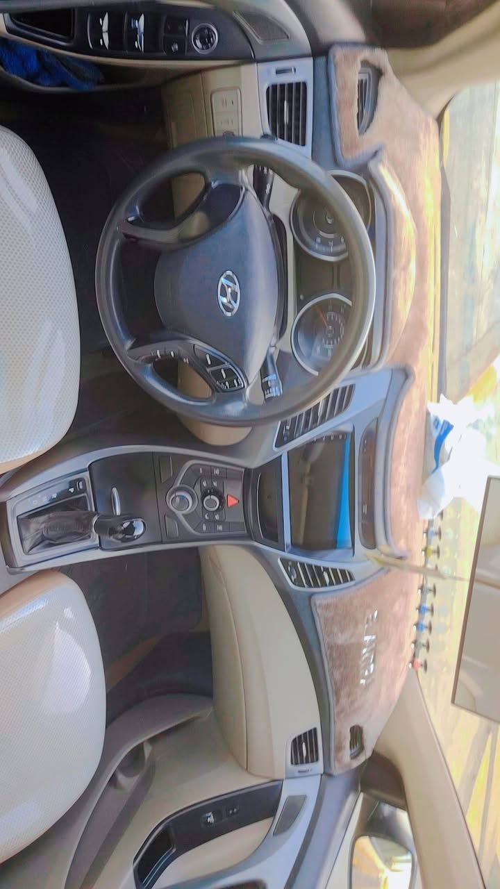 السلام عليكم لانتره وارد أمريكي حادثه جاملغ معمر وباب مبدل خلفيات  ولباقي كفاله لا لقد ولا شاصي ولا حوض موديل ١٤ شكل ١٦ سياره خير من الله كير ومكينه وحداديه وتبريد وتخم تاير قبل أربع أيام شاده  منضومه غاز تركيه دوشمه غماش لايلون شاشه كامره دواره رقم بغداد بسمي سنويه لل٢٦ مصفره هيأه قرامات تحويل ثاني يوم  سياره جاهزه للأخير معروضه 116 وبيه مجال مكان كوت البتار ***********
