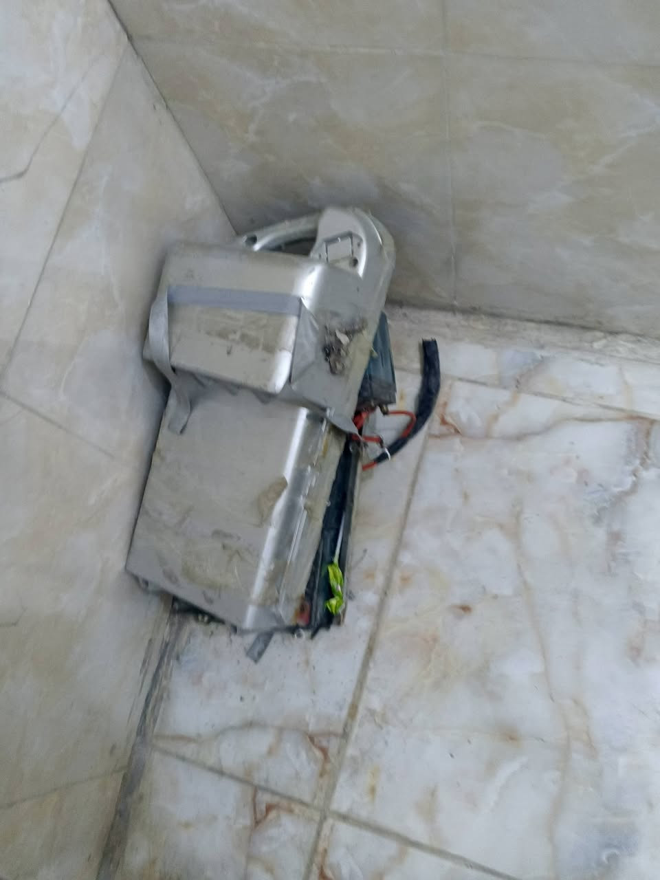 درجة شحن عطل مكان البصره الامن الداخلي السعر 100.وبيهامجال الرقم ***********
