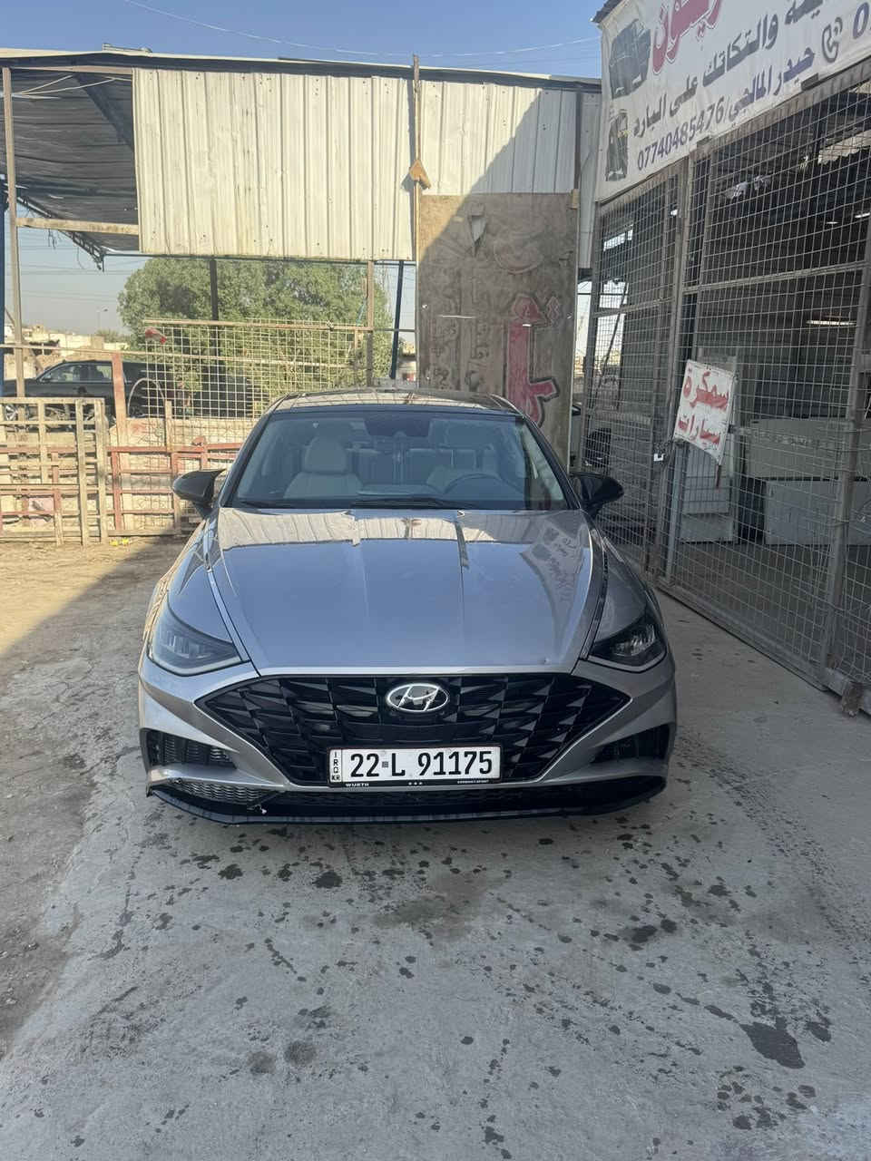 سوناتا 2022 رقم اربيل بأسمي
سلفر سقف اسود بانوراما  
‏sel plus بجم كبس 
محرك 2500
ويل امريكا حجم 18 
فول مواصفات 
بانوراما 
تشغيل عن بعد
بصمة تشغيل + ابواب 
تحديد مسار 
كير دكمة 
اوتو هولد 
مود درايف
نقط عمياء جانبية 
قيادة ذاتية ومانع تصادم 
شاحن واير ليس 
شاشة كبيرة تدعم الكار بلي واندرويد
داخل ابيض ملكي 
رادارات اماميه خلفيه جانبيه 
عليهه كت كامل من امريكا 
ويل كب جديد رياضي 
تخم تاير جديد 
لدات اماميه خلفيه 
انارة داخلية 7 الوان 
تبريد ثلج خلفي امامي 
فول تحكمات 
سايد بريك دكمه 
حادثهه حلو فقط باب وجاملغ خلفي 
راجعات نفسهن ايرباكات سليمه
حمام جديد كامل 
بولش ونانو جديد 
مكان السيارة بغداد 
السعر /175 وبيها مجال قليل 
متواجد ايضاً واتس اب وماسنجر 
رقم الهاتف /***********
