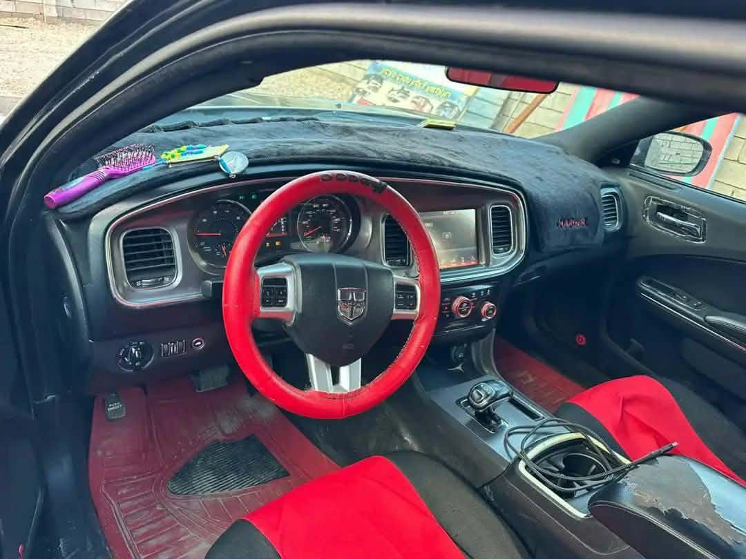 للبيع جارجر موديل 2012 اصل وارد امريكي جاهزه سياره سونار بيها رقم نجف تحويل مباشر مكانها بغداد سعر 115 وبيها مجال قليل ***********
