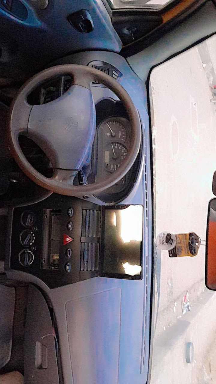 طيبه للبيع مديل 15
بدي مكفول من الصبغ ولتبديل
السنويه لغايت 27
السعر 35 وبيه مجال 
العنوان ناصريه غراف
للستفسار ***********
