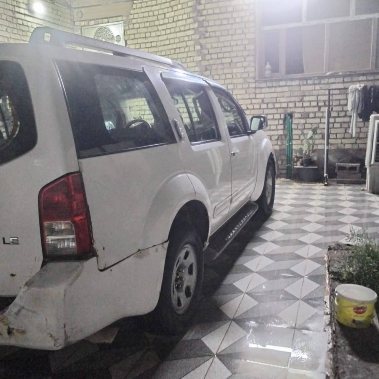 للبيع نيسان باي فندر ادوات ادوات 
عاليه السياره 
عائليه السياره عوزها حداديه السعر 45 وبيها مجال مكان سامرا بلد 
لزيادة التافصيل اتصال 
***********
