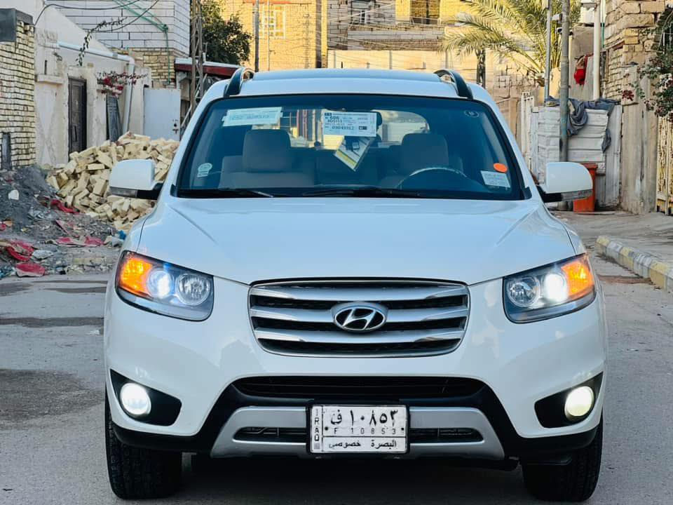 السلام عليكم سنتافيا 2012 خليجي رقم بصره دولي بسمي  تحويل مشروع وطني سنويه لغايه 2029 السياره مكفوله من الضربه والتبديل والفتح والصبغ والزنجار السياره جديده جدا من الداخل والخارج محرك وكير مامفتوحات شرط بالكارتون السياره بيه تراي يخبل مواصفات محرك 4 سلندر 2400 دووش مامفتوح شرط
فتحه سلايد روف 7 راكب 3 قطع تبريد كامره دواره اشاره بالمرايه مرايه شفط حساس خلفي تحكم بالستيرن دواخل بيجي وصاج ويل كب كروم لد نهاري مكان السياره الناصرية السعر 155 للاستفسار***********
