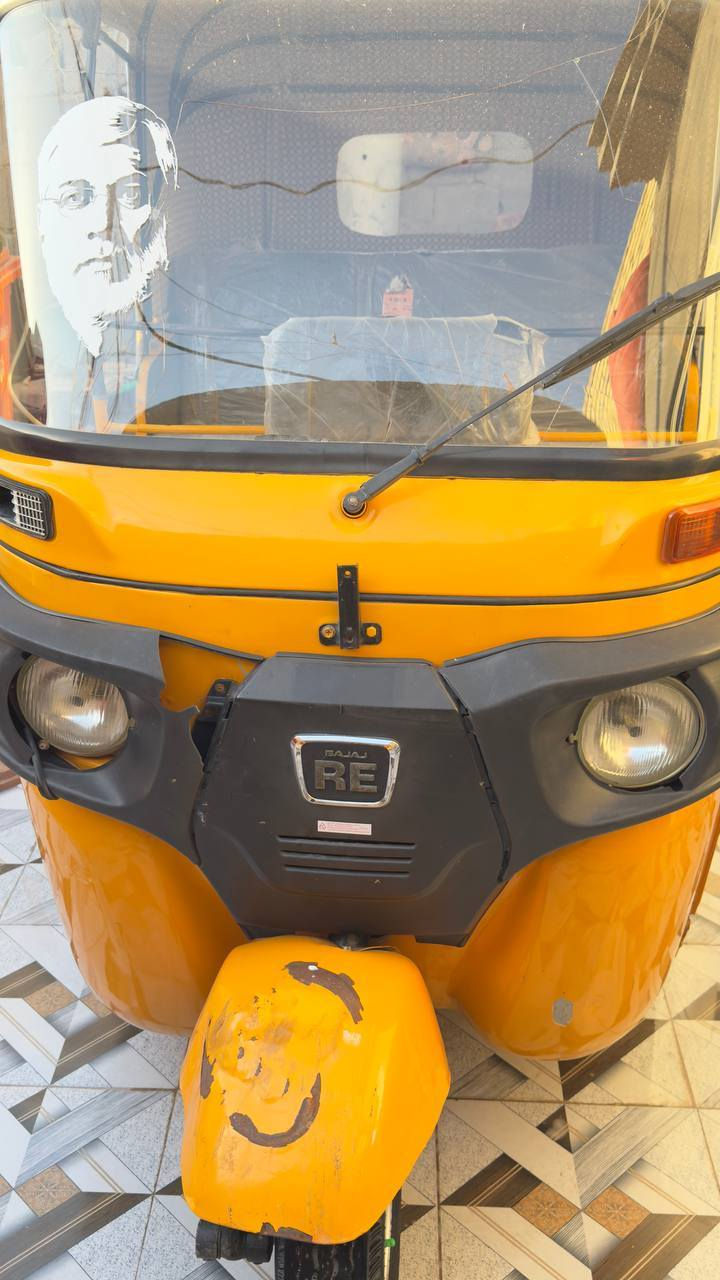 سلام عليكم
تكتك اللبيع مديل 19شهر 11رقم واسط مداور يمتة ما تريد تعمير عام التكتك سابقا كفالة عامة بيها بس لغد بيها مكينة  20 مكان واسط مركز مدينة
***********
