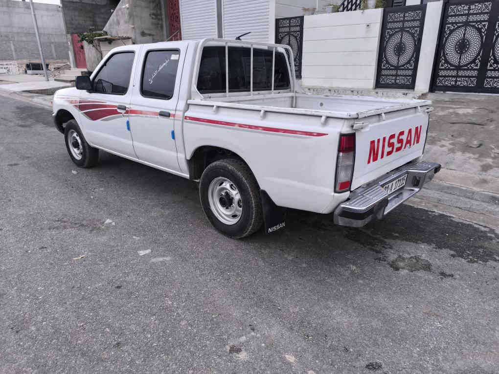 نیسان 2002 زێت لەزگەی بیلاد مەکینەی نەکراوەتۆ قەباغیشی نەکراوەتۆ 248 هەزار ڕۆیشتوە بێ بۆیاخ ڕەسمی سۆنەریم داناوە سەنەویو ڕەقەم تازەیە سەیارەکە وەک شەریکە ماوەتەوە نرخی 108گەڵا شوێن کەلار *********** كالار, السليمانية
