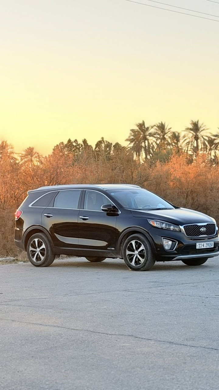 السلام عليكم
سورنتوا موديل 2016 فئة ex السياره فول مواصفات واحد على واحد رقم بغداد انكليزي بأسمي تحويل مباشر
المواصفات: 
6سلندر
بصمه 
بنوراما 
7 راكب 
3 قطع تبريد 
مري شفط 
جنطه شفط 
كشنات تدفئ
كشنات جلد عسلي 
كشنات كهرباء 
بردات خلفيه 
كامرا دواره 
حساس خلفي 
سستم صوت انفنتي مع دمام خلفي 
اشاير مري
وباقي المواصفات معروفه 
ماشيه 115 الف 
السياره نظيفه جداً 
السياره حادثها بنيد بدون دواخل مكفوله وهنا بالعراق صار بيها طخه بسيطه بالهلال الخلفي وانصبغ على كده كلشي مذكور كدامك صور الحادث والسونار 
مكانها بابل المسيب 
السعر 180 بيع فقط 
للاستفسار 
***********
مامتواجد على الفيس
