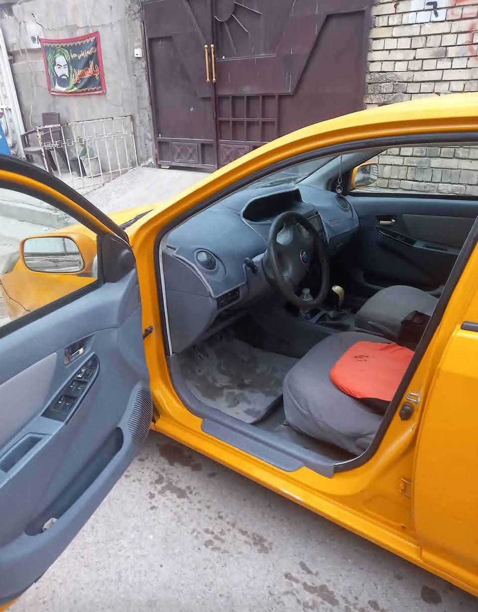 السلام عليكم جيلي ام كي 13
ماشيه 70
تخم تاير
باتري جديد
كلتش جديد
تبريد شغال
سيارة عوزها مشط ستيرن
ملاحظة دشبول مفطر 
السعر 35 وبي مجال على الرقم ادناه ***********
العنوان : بغداد الرئاسة مال عبيدي
