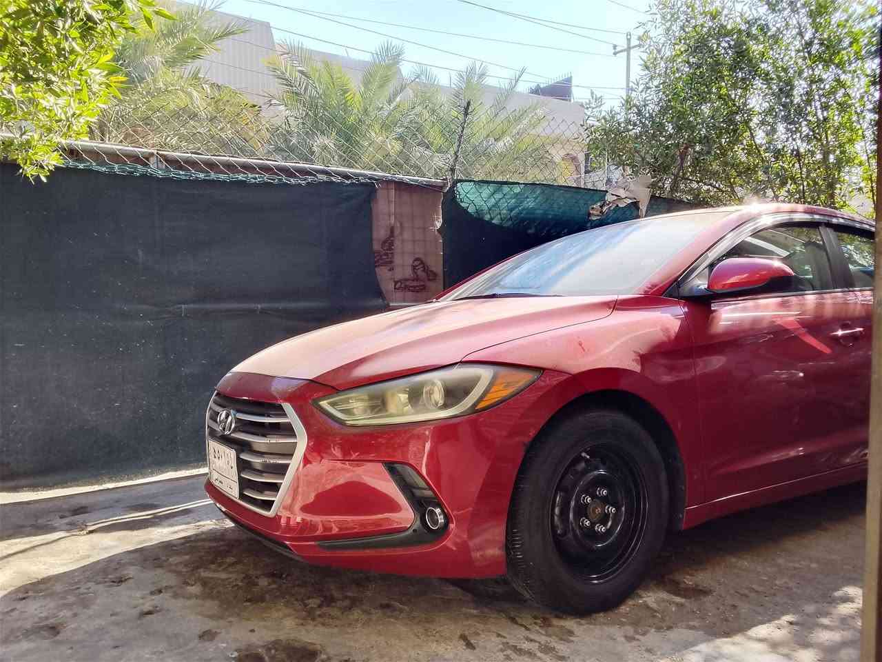 للبيع النتره موديل 2017 وارد امريكي بدون يرباك لغد شاصي كفاله صور الحادث مرفقه بل منشور مكان السياره بغداد السعر 128للستفسار ***********
