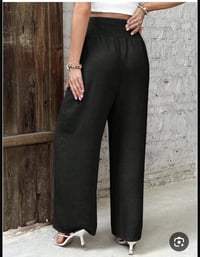 مقاس 48 • يلبس أصغر • قماش للدوام