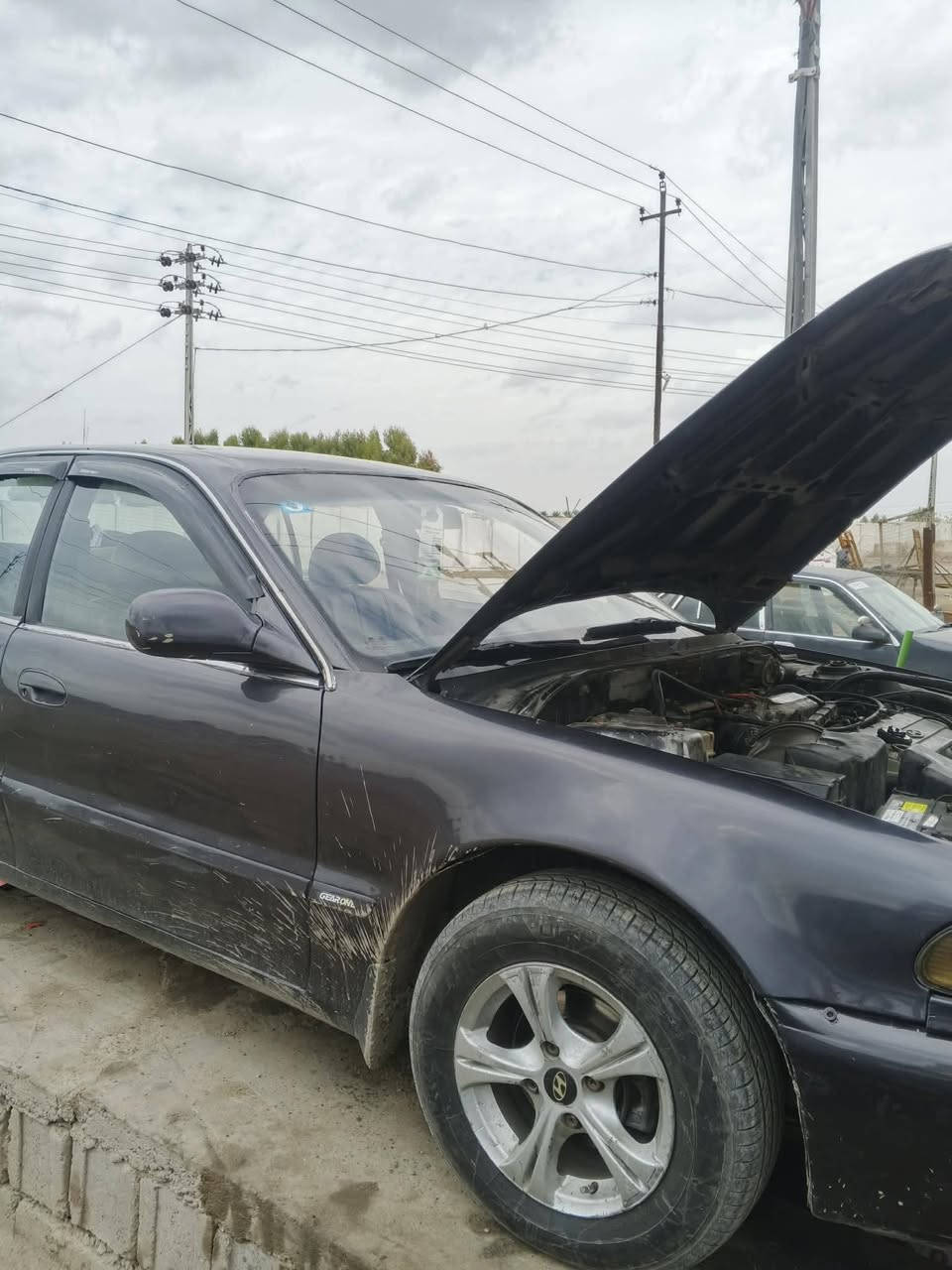 سوناتا تو محرك كير نضيف السيارة مصبوغه عام جاهزة رقم ديالى الجديد تحويل مباشر 
مكاني بغداد التاجي سعر ٤٣
***********
