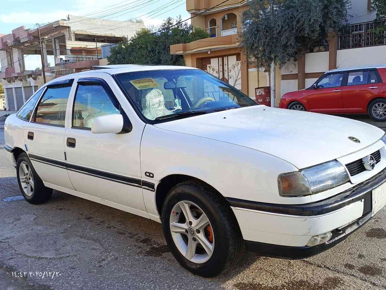 السلام وعليكم اوبل فيكترا جنطه موديل 1992حجم 20بلادي باور مركزي سلايت كربون موجود سنويه عضم رقم الماني بدون صبغ ولا ضرر على وضع الشركه الاستفتار ***********
