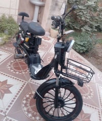 باسكل شحن • ٤ بطاريات 2024 • يحتاج شاشة