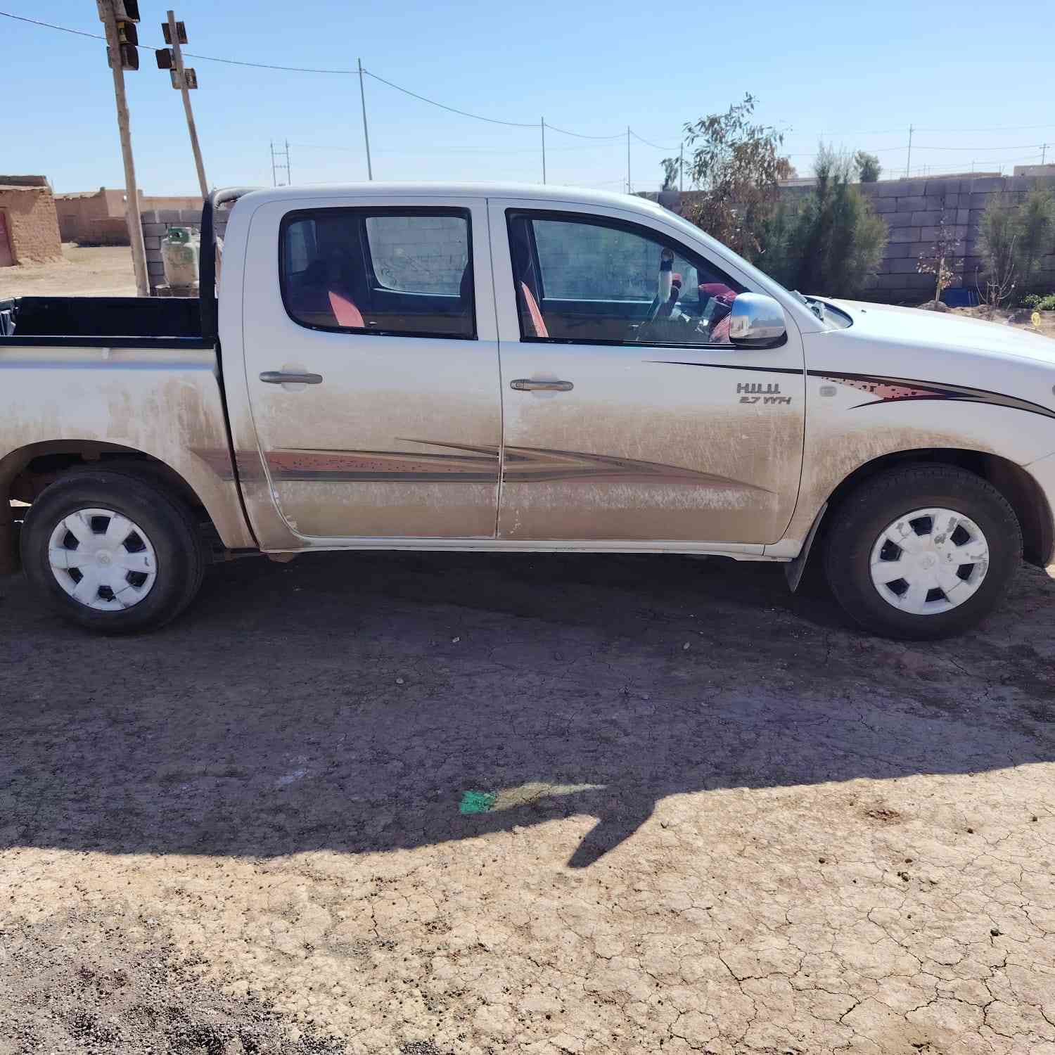 2009  سعودي شرط التحويل
رقم أربيل جديد  سياره جاهزة مالت بيت

صبغ شبر  بس والباقي كله كفاله 

مكلف بنشر  رقم صاحب السياره

***********
