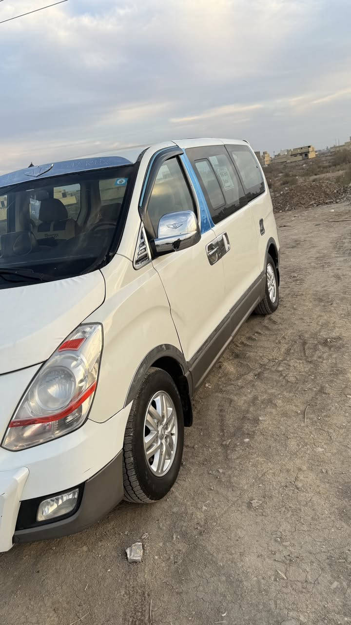 سلام عليكم ستاركس للبيع مديل 2012 مفتوحه ومحوره مسكر اوتماتيك سياره جاهزه على آخر حبايه تحويره كصه 12بكان السيارة ناصريه مركز السعر 155لشراي يتصل 
***********
***********
