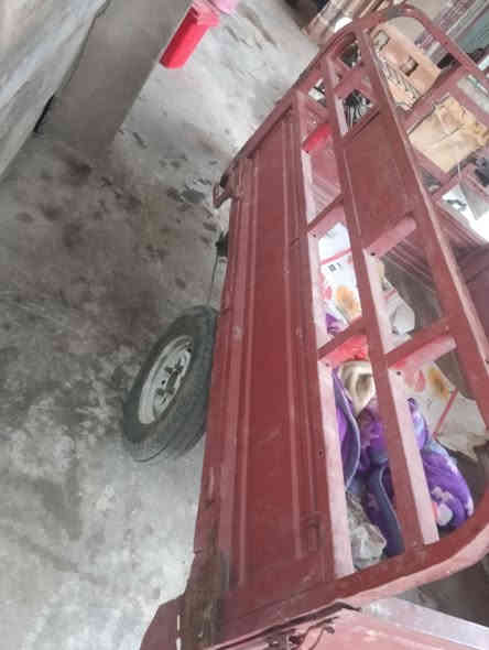 سلام عليكم ستوته البيع موديل 17وراق صواليه سعره مليون وبيه مجال مكان كربلاء ***********
