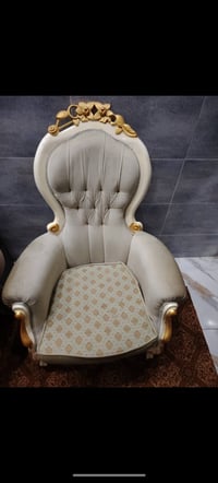 كنبة • نضيفه • حي الاسره