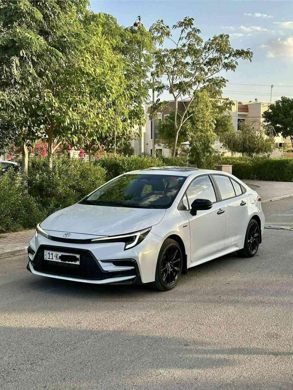 سلام عليكم
للبيع

نوع السيارة / كورلا هايبرد ❤️‍🔥 

موديل/2025

فئة بلاك توب 🖤 

فول مواصفات 

رقم بغداد 

صاير بي شخط بسيط 

شرط تحويل وكالة 

عنوان/ ديالى ـ خانقين 

***********
