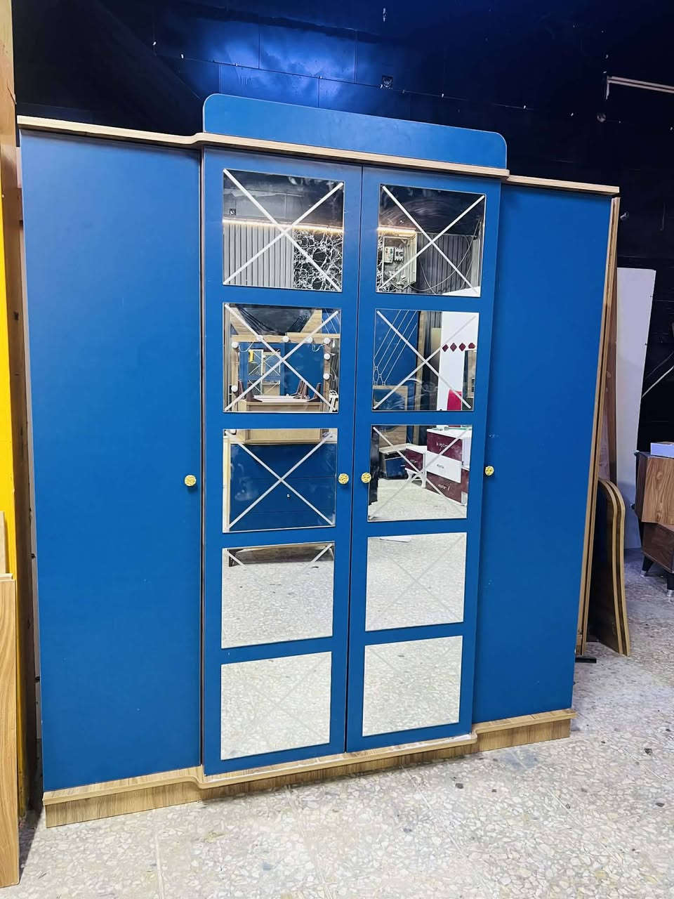 غرفة نوم مستعملة🇹🇷
أسره منفصله 👬
 نضافة90 ٪💯
عدد القطع / 5
نضام / أبواب 💢
سعرها / 400قفل 💸
شد ونقل داخل بغداد مجاني🚛
يوجود توصيل محافضات 🚛


**إذا كنت صاحب هذا الإعلان وتريد حذفه لأي سبب، رجاءا أرسل رسالة إلى الدعم الفني**