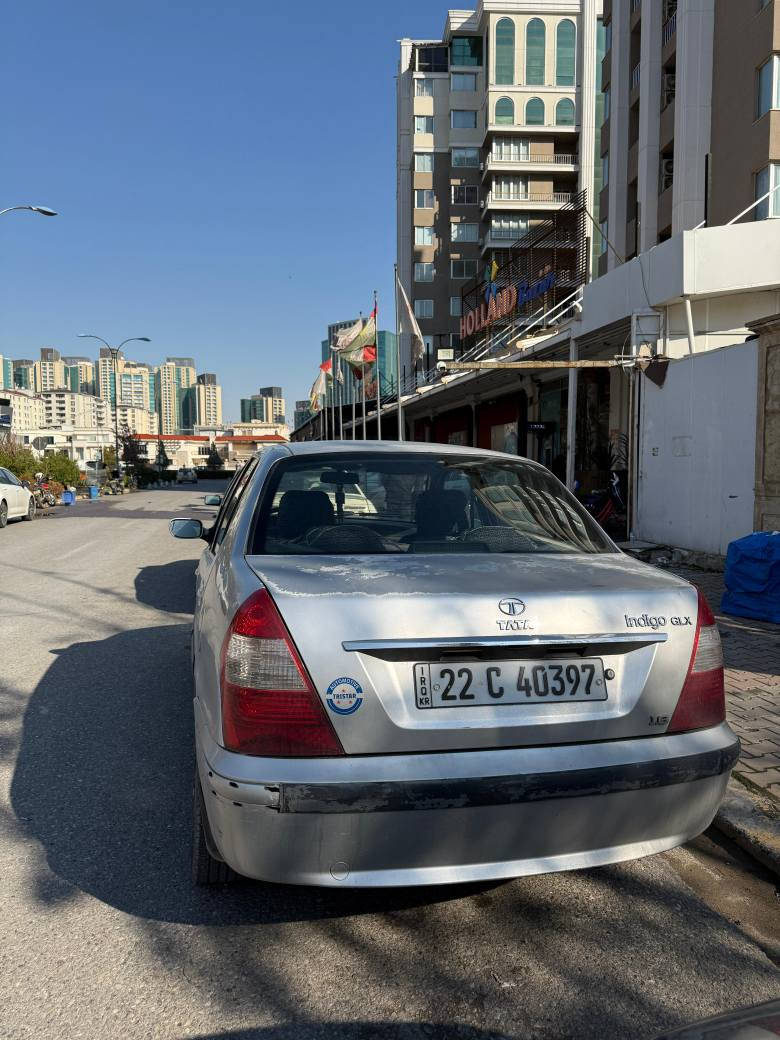 ٤٠ ورقة وفي مجال 
هزة جديدة وسنوية جديدة 
٢ قطعة صبغ 
للتواصل *********** أربيل, العراق
