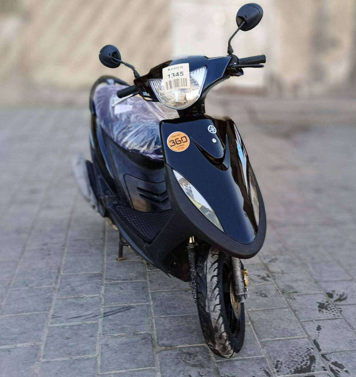 سلام عليكم دراجه ماكس عدله مكينه ممفتوحه نضافه شةفت عينك تجي تفحص وتقتنع يله رايدها 750 وبيها حك جيه مكاني دوره مهديه ثالثه هذا رقمي ***********
