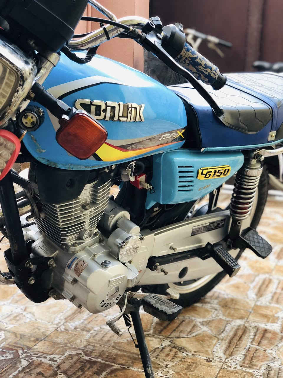 سولينك 22
لوك دراجة شرط المكينة والكهربائيات كاملة دبلات شرط وتايرات جدد 
 550 وبي مجال للشراي ان شاءالله


**إذا كنت صاحب هذا الإعلان وتريد حذفه لأي سبب، رجاءا أرسل رسالة إلى الدعم الفني**