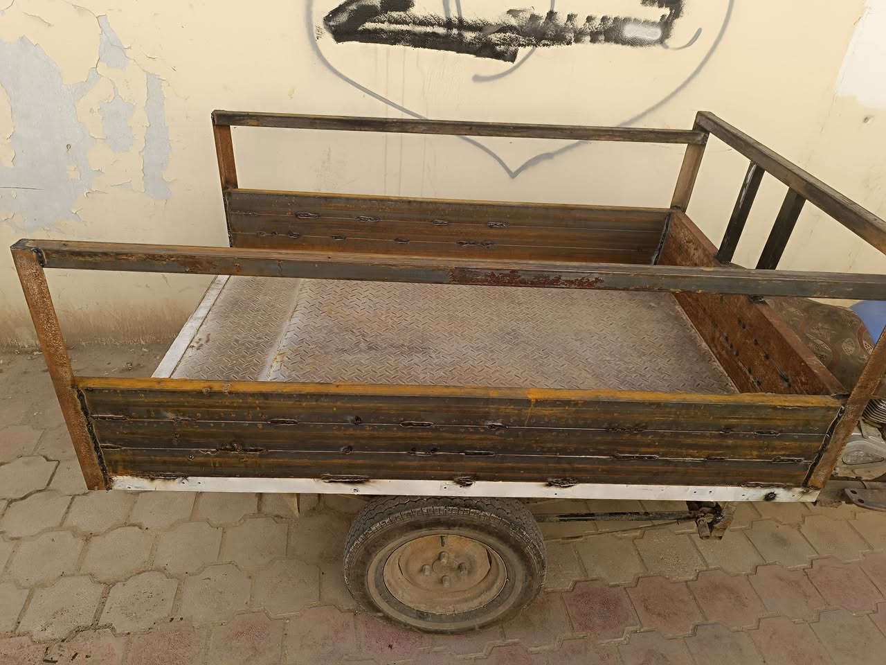 ترتيب جميع الستوتات التعبانه عنوان النجف الاشرف قرب ملعب النجف الدولي
***********

حصيره 

ترتيب صفاح 

ترتيب شواصي
