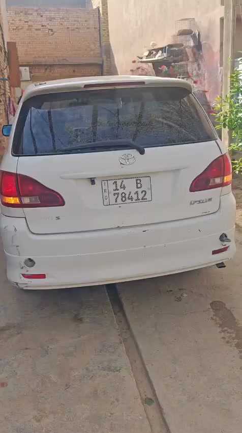 السلام عليكم
سياره ابصم عادي  لبيع   2002
لون ابيض رقم بصره انكليزي بسمي تحويل مباشر كير وحداديه وتخم تاير وكهربائيات سياره جاهزه على 24حبايه مال جناي سياره جانيه من زمان واطلع وين ما يعجبك 
سنوية مشروع وطني ل26
السعر 127وبيه مجال قليل
 كلش
العنوان ذي قار الشطره 
رقم ***********
