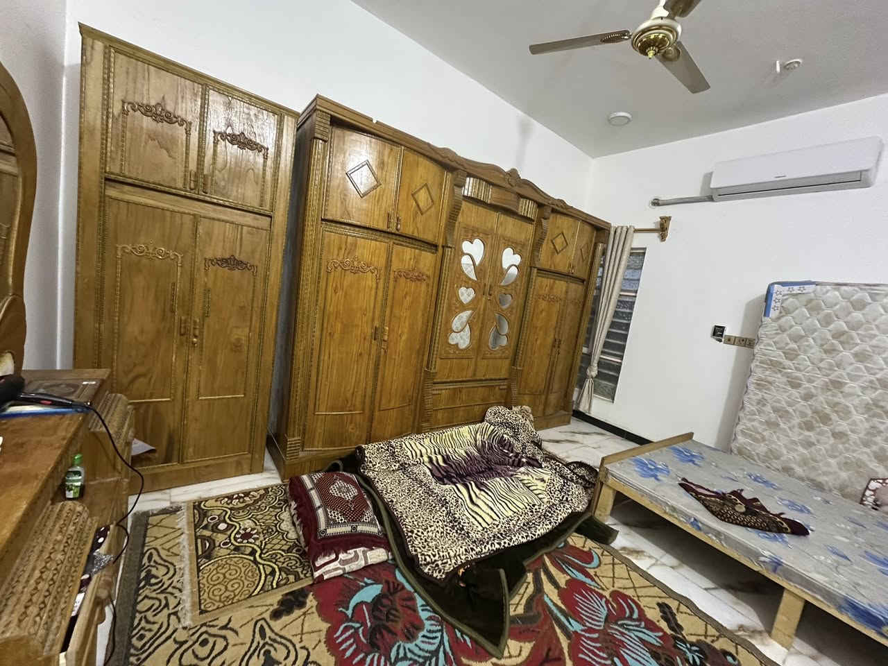 غرفه كامله (غير  مستحدمه غير مستخدمة) نجاره عراقيه سعر مليون و١٠٠


**إذا كنت صاحب هذا الإعلان وتريد حذفه لأي سبب، رجاءا أرسل رسالة إلى الدعم الفني**