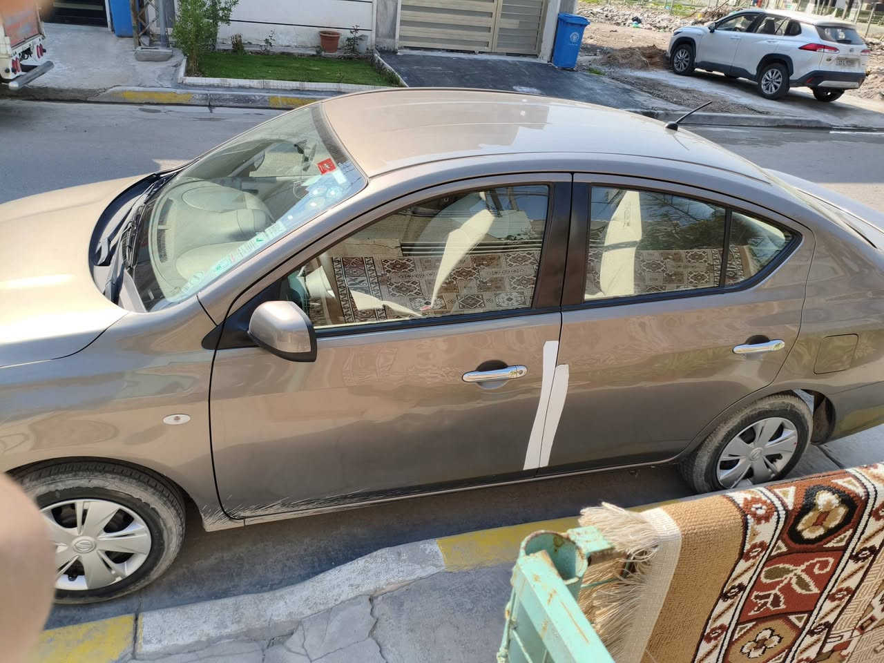 نيسان سني هندي 2020
بليته زركة
رقم اربيل جديد
سنوية لحد 2029
هزة منتهية
بيهه صبغ نص جاملغ خلفي جهة السكن
وبارد بباب السايق
وتكحيل كلش صغير بحافة الجاملغ الامامي جهة السايق
رصعات ثنين بالصندوك
مكينة كير كهربائيات مكفولة
دهنهه موتل 8100
منظف نوزلات
بلكات جدد
قايش جديد
دبلات خلفية جديدة
حدادية امامية نص عمر
ماشية 128 الف كيلو
المكان بغداد حي الجهاد شارع الشارقة
***********
السعر 95 ورقة وبيهه مجال بسيط
