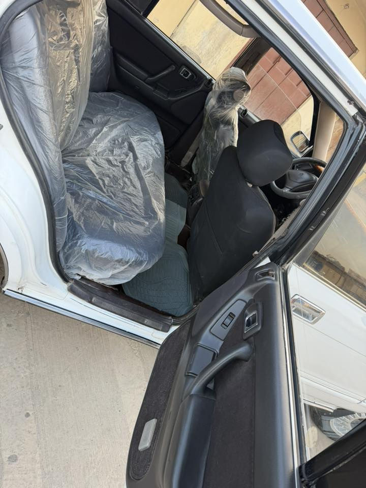 السلام عليكم للبيع بسعر مناسب ب65 وبيها مجال ويرهم مراوس
ارنب للبيع بلادي يسرى
مديل 92
  رقم صلاح الدين  بسمي سنويه  
موصفات 
فول اتوماتيك 
تبريد تدفى شغال 
سنتر لوك شغال 
غرفه جديده 
بطاين جدد 
صدر جديد 
تايرات جدد
 ايسر بلادي محرك بطه ٢٥٠٠  وكير بطه  تخم تاير مصبوغه احزام شرط بدون دواخل او دكت جاكوج 
مكفوله من كص ونقل جثه 
المكان صلاح الدين (بيجي)
 السعر 65 بيها مجال بسيط 
***********
***********
