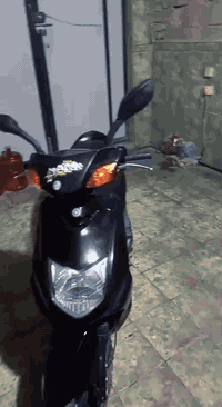 السلام عليكم درجة سكنس نثيه مكينه مفتوحة كلجات جدد سلف جديد باتري جديد مكان الشعب سعر ٤٠٠ رقم ***********
