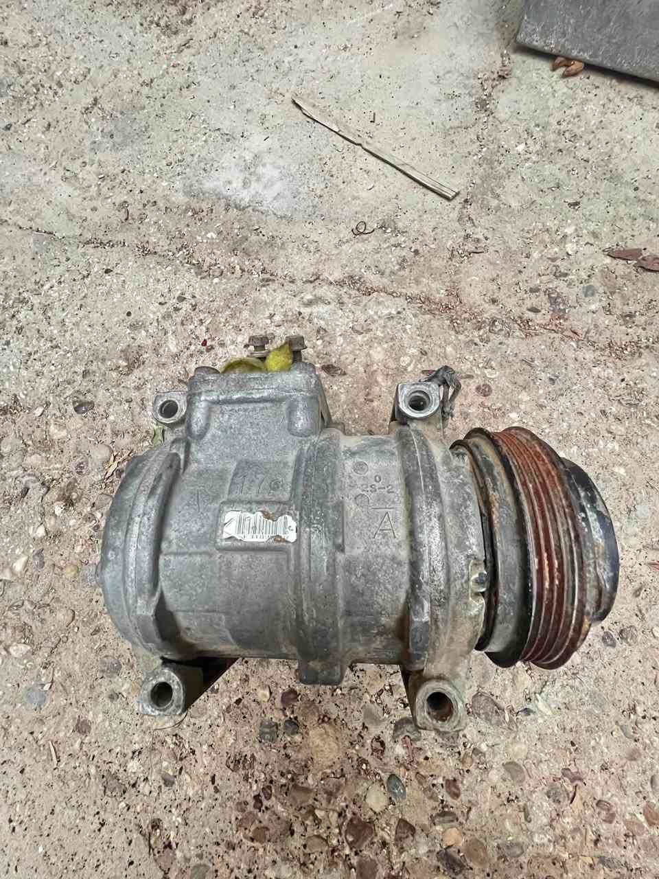 سلام عليكم للبيع كمبريسور بيم 525 عدله سعره 85 زائر أيسي سعره 30 (بيهن مجال بصيط )مكاني بغداد العبيدي ***********
