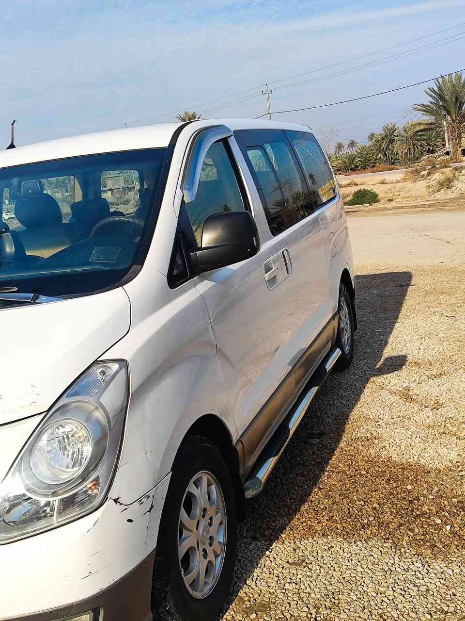 ستاركس  كلشي بيه بلادي  موديل 2016 سياره خير من الله معدل حداديه ما مشتغلين بيه ولا فاره ويله بكراج مجرد ستخدام منزلي 
لمكان كربلاء طوريج 
لسعر 190
لرقم***********
***********
