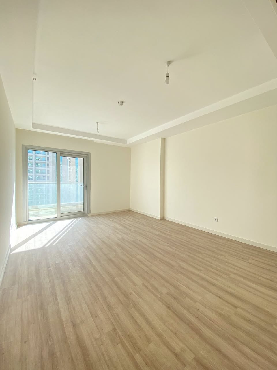 امپاير سكوير
🏙️ – لبيع – بۆ فروشتن 

🔷– بيع سريع – فروشتني خيرا

🔹– غرفتين نوم و صالة و مطبخ معزول / 1+2

🔹– لمزيد من معلومات اتواصل ويانه : 

🔹– يوجد عروض لبيع و شراء و يجار في مربع الذهبي:

📱 0750 099 89 89 

كاوه – عقارات مۆنیتەر Monitor Real Estate
