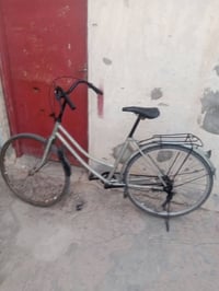 دراجة • للبيع