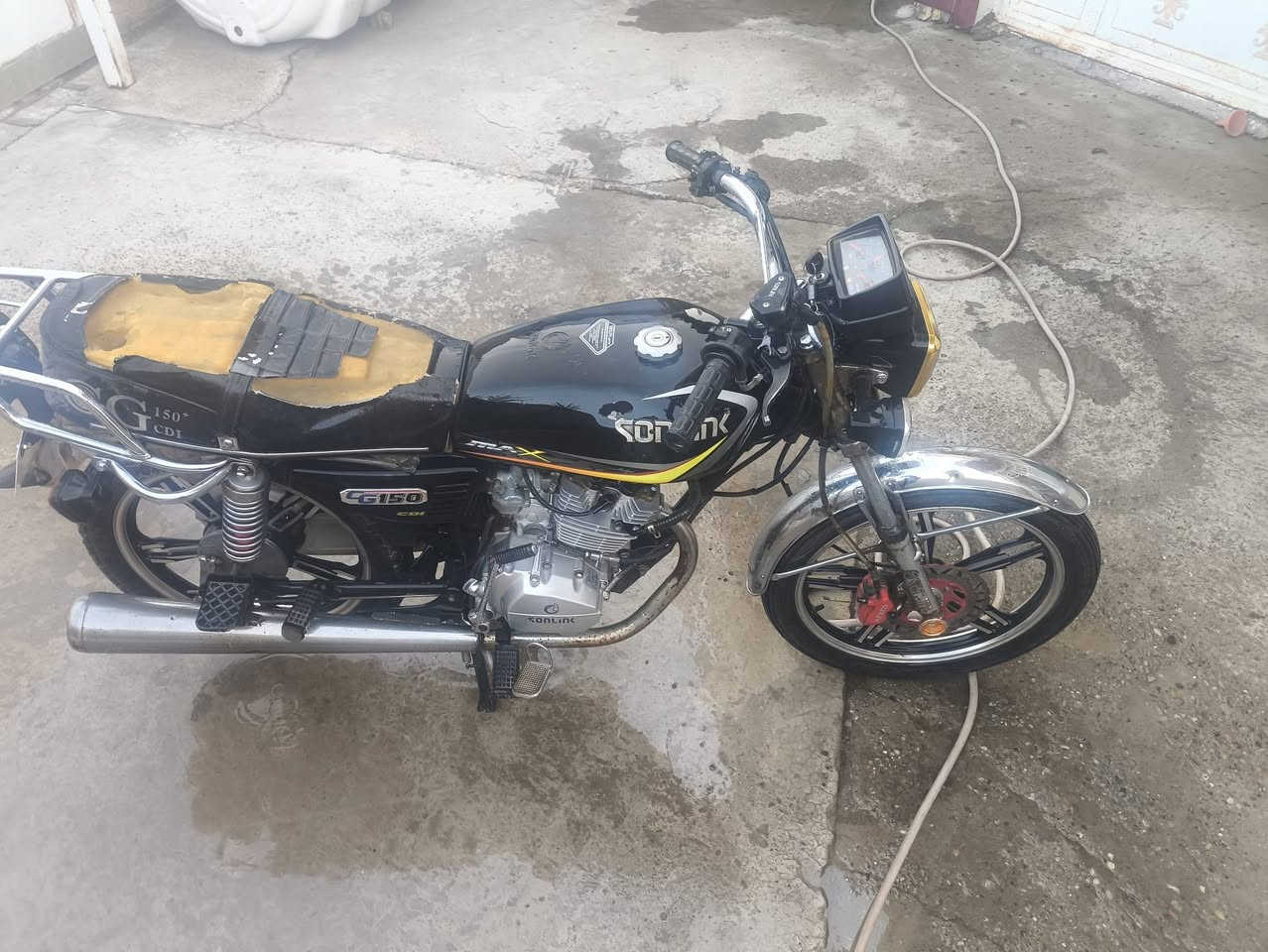 دراجه سونك موديل 23 للبيع نواقص كشن دبل امامي باتري غير ذني ماكو خير من الله السعر 550 مكاني ديالى جديده الشط منطقه الامام الحسن الرقم ***********
