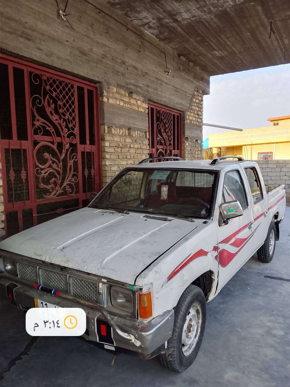 سلام عليكم بيكم للبيع نيسان موديل ٨٨ رقم بغداد نكليزي سنويه 2029 دواخل نضيفه سياره مثل ما واضح بل صور الاستفسار اكثر ع الرقم ***********
