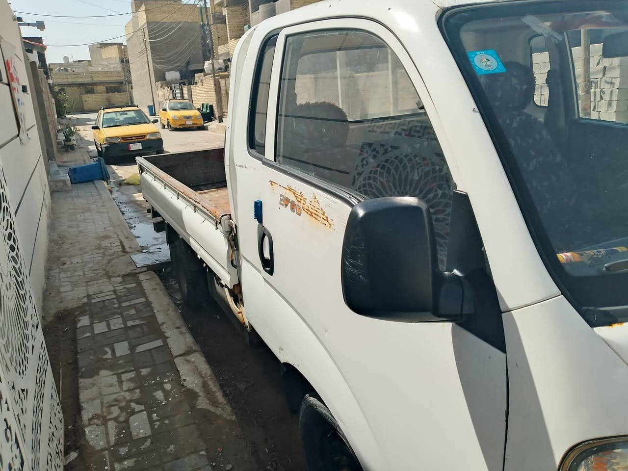 ‏‪0774 141 6477     كيا حمل للبيع موديل14 رقم ميسان الماني تبريد شغال كير ومكينه مكفولات السنويه فلاحي باسمي وكاله عامه السعر٨٧ ومجال قليل حق الجيه
