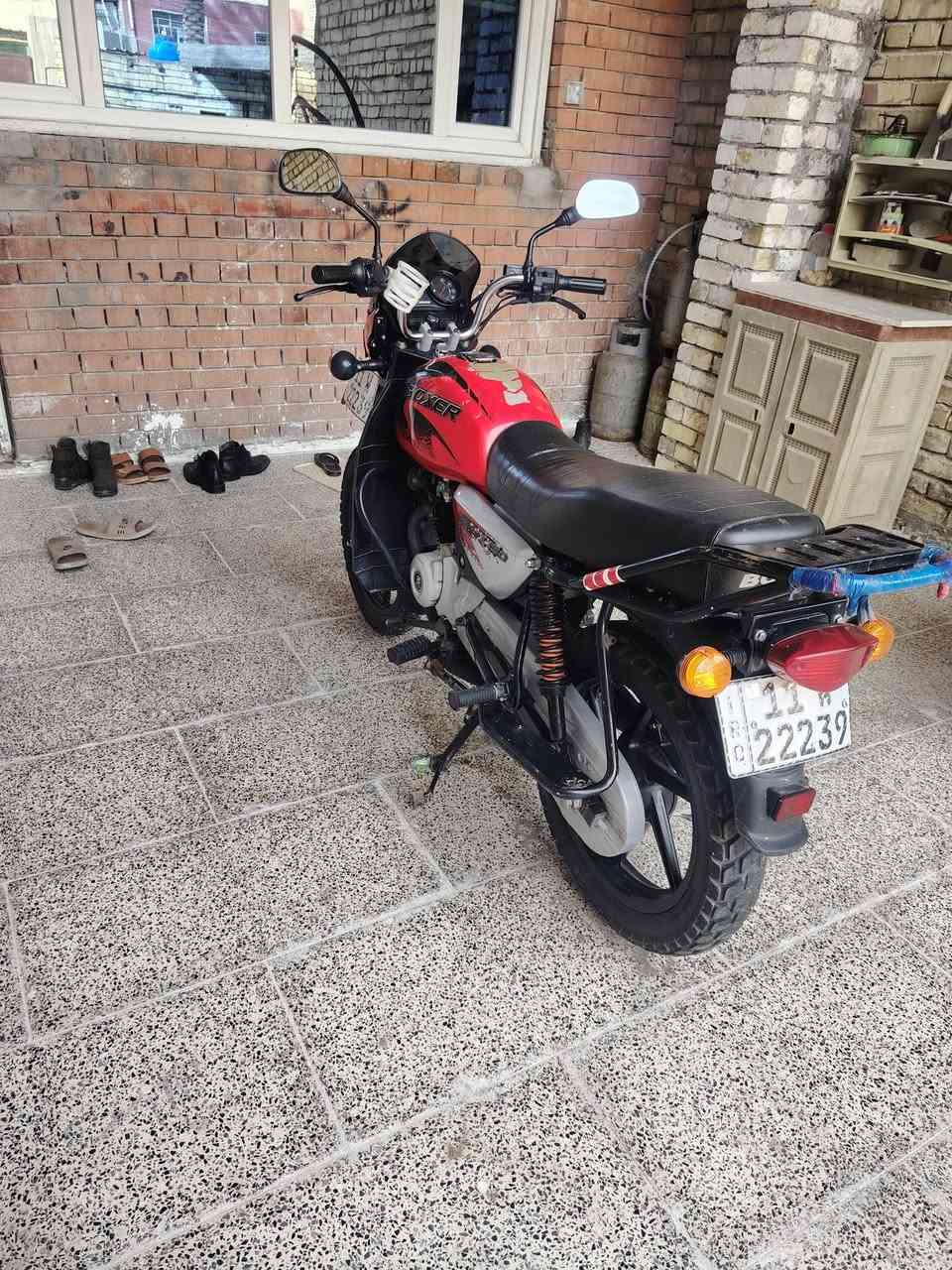 سلام عليكم بوكسر للبيع العنوان بغداد الورفلي السعر مليونين ونص
وبيهة مجال للطيبين الرقم ***********
ملاحظة الدرجة امبدل بيهة كازكيت فقط
ويرادلة تلحيظات خفيفة
