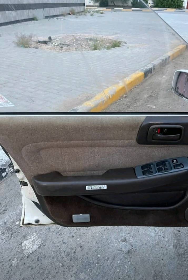 سلام عليكم مارك كصيف 92
مكينه وكير ونجي مكفولات 
تبريد ثلج كهربائيات كامله
اصوليات كامله شرط تحويل سنويه 30 هزه جديده
سيارة جاهزه من كلشي ترايك وين ما تريد 
مكاني بصره ابو الخصيب باب طويل
سعر 40 بيها مجال
***********