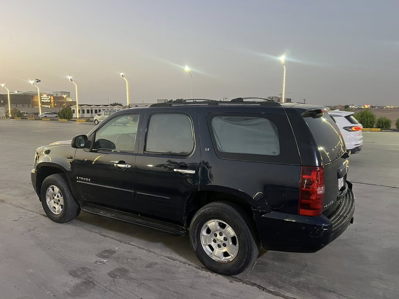 السلام عليكم للبيع تاهو 2007اصل رقم بغداد بسمي تحويل ثاني يوم فول مواصفات LTZ سياره جاهزه مكينه كير حداده تخم تاير كله جديد تبريد ثلج العنوان البصره***********
السعر 145وبيه مجال بسيط
