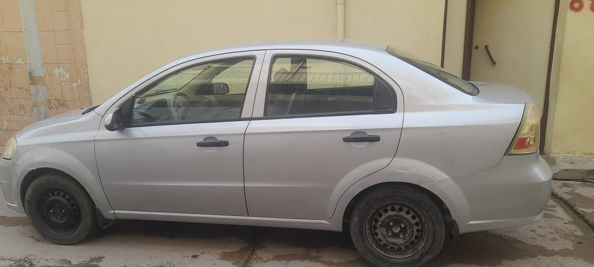 السلام عليكم افيو للبيع موديل ٢٠١١سياره باسمي كوبون بانزين بيها السعر ٦٥بدون ضرر للإستفسار***********
