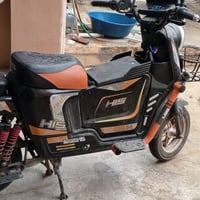 يوجد موطور شحن للبيع H900 كلش نضيف كمى موضح بل صور  مستخدم شهر واحد يح...