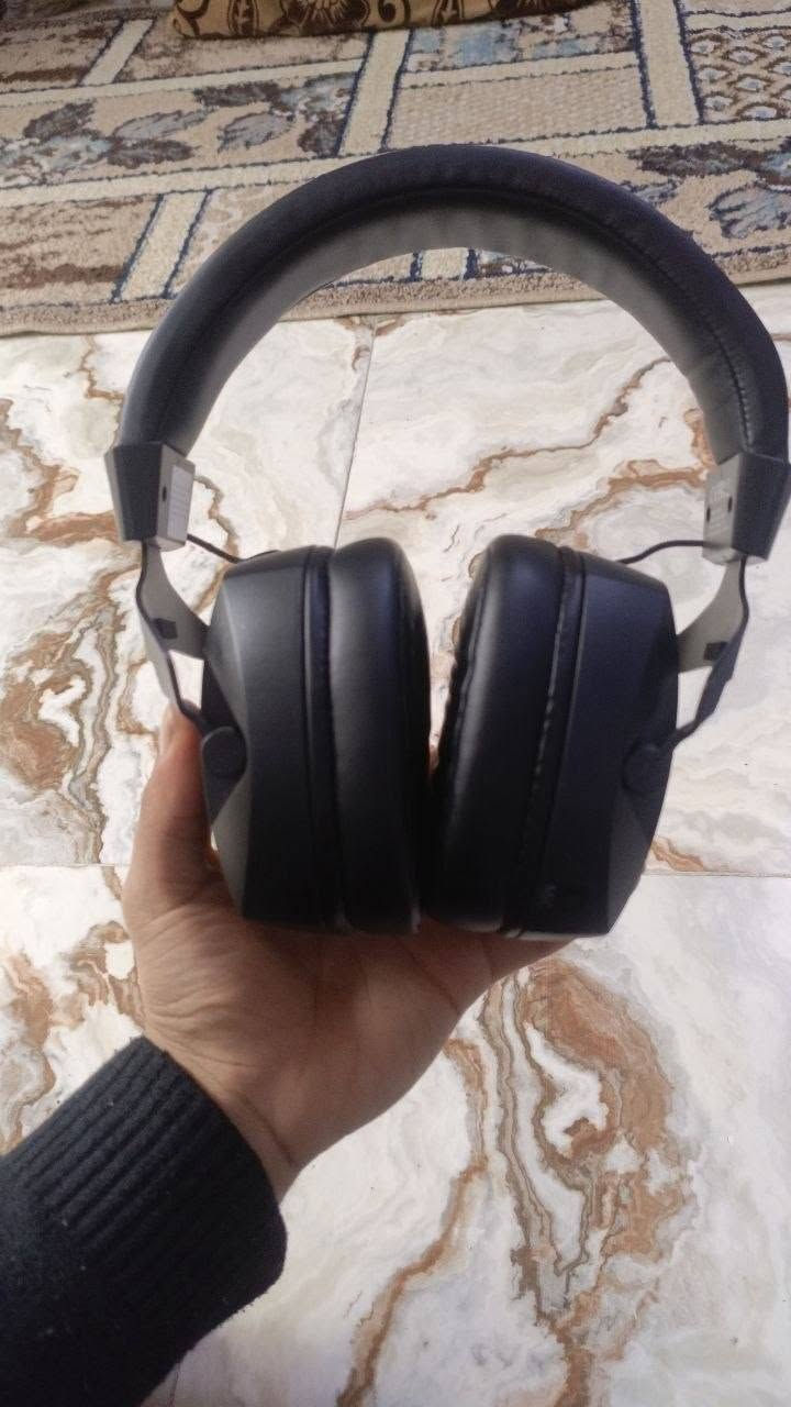 سماعة كيمنك احترافية BL100 pro  محيطية صوت عالي ضوء RGB بعدة الالوان مع المحلقات سعر 35  الف


**إذا كنت صاحب هذا الإعلان وتريد حذفه لأي سبب، رجاءا أرسل رسالة إلى الدعم الفني**