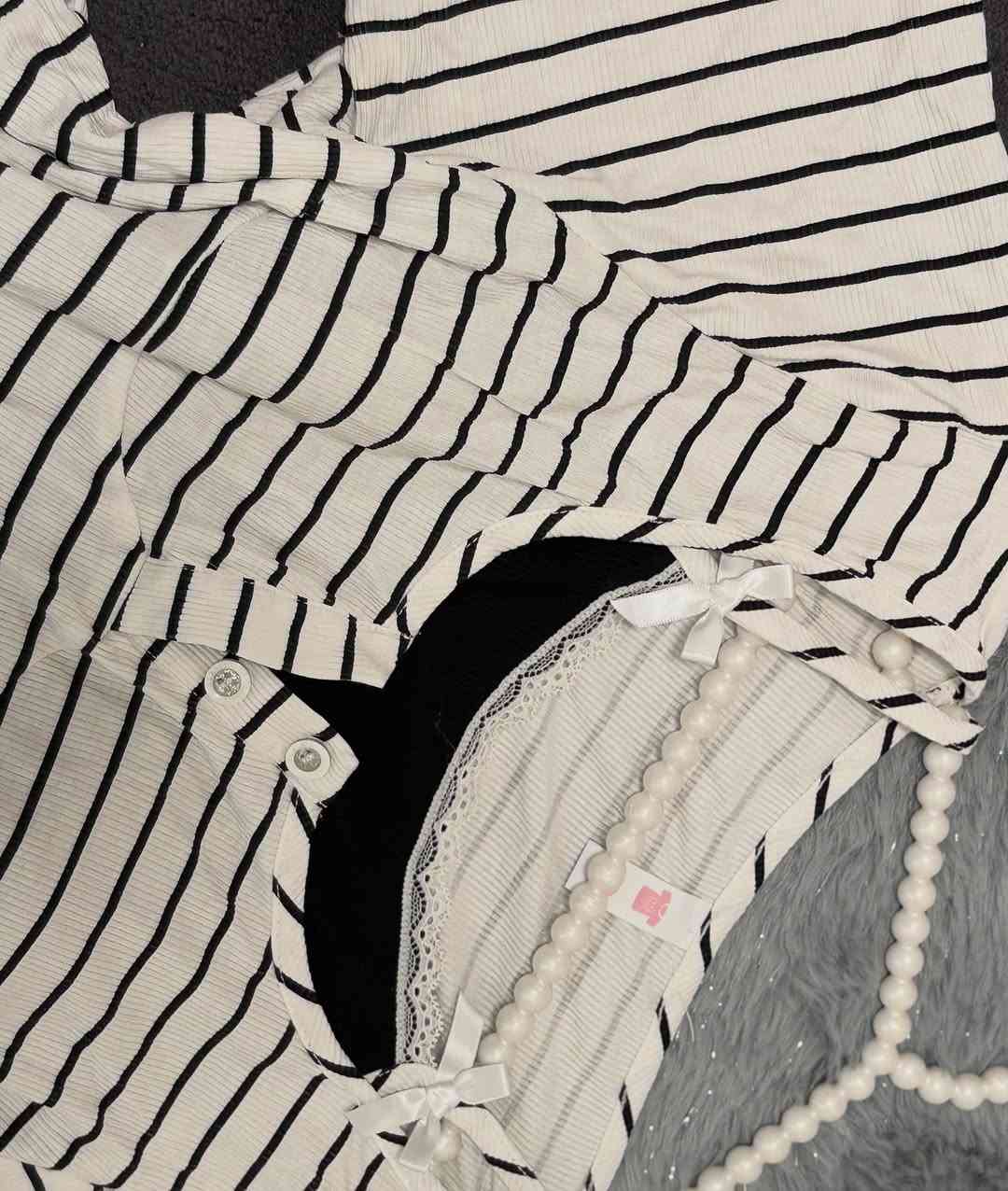بجامة قطنية فقط هالنقشة
القياسات L,xl

#اكسبلور  #اكسبلور_فولو  #اكسبلور_explore  #إكسبلور  #اكسبلور_2020  أكسبلور  اكسبلورررر  اكسبلورر_العراق_جديد_حيلو_مميز_مشاهير_بــيسات_صور_كسبلور_صدريات_مسيقى_كسبلور_حيدر_شهره_ابداع_تألق_كسبلور_بشير_شو_البصره_علقو_يالمبدعين  explorepage✨⁩


**إذا كنت صاحب هذا الإعلان وتريد حذفه لأي سبب، رجاءا أرسل رسالة إلى الدعم الفني**